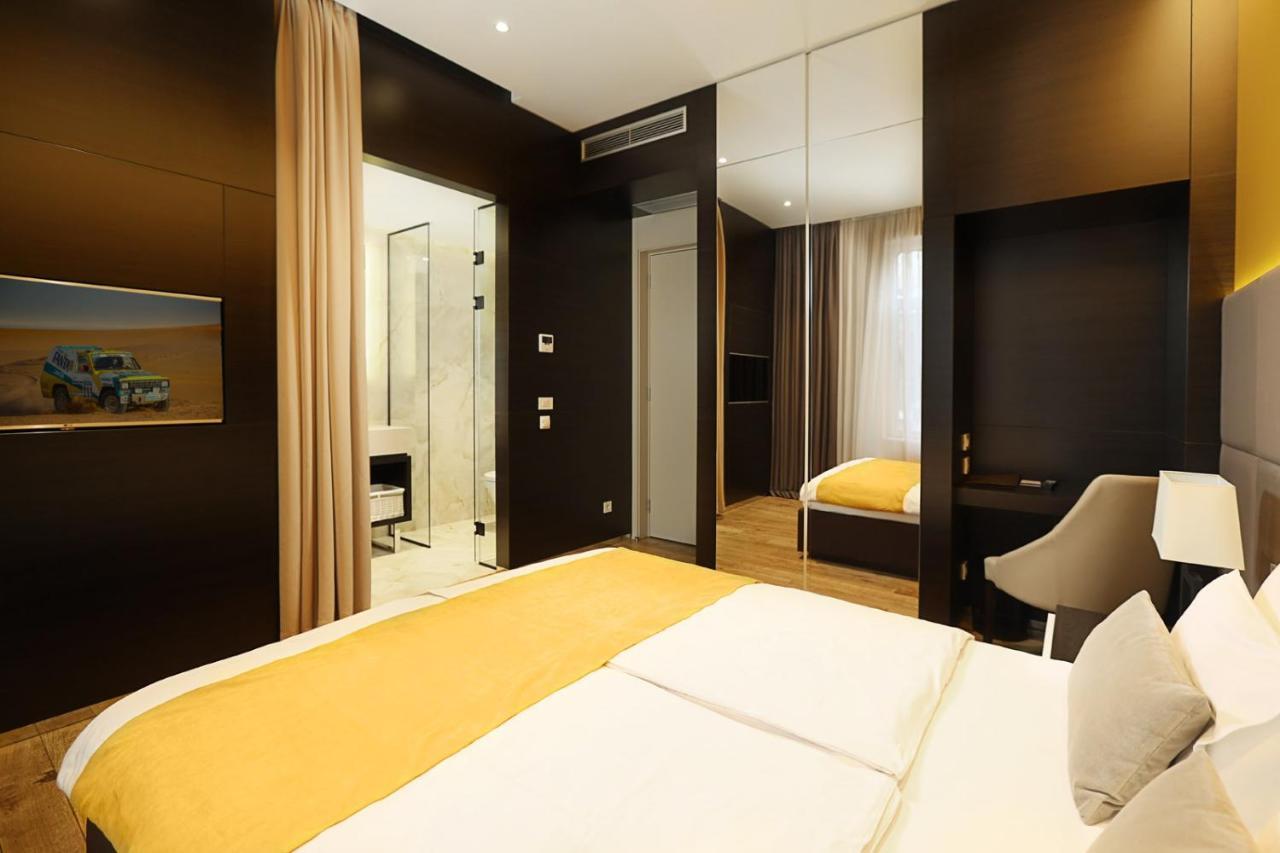 Maccani Black Luxury Suites Belgrado Buitenkant foto