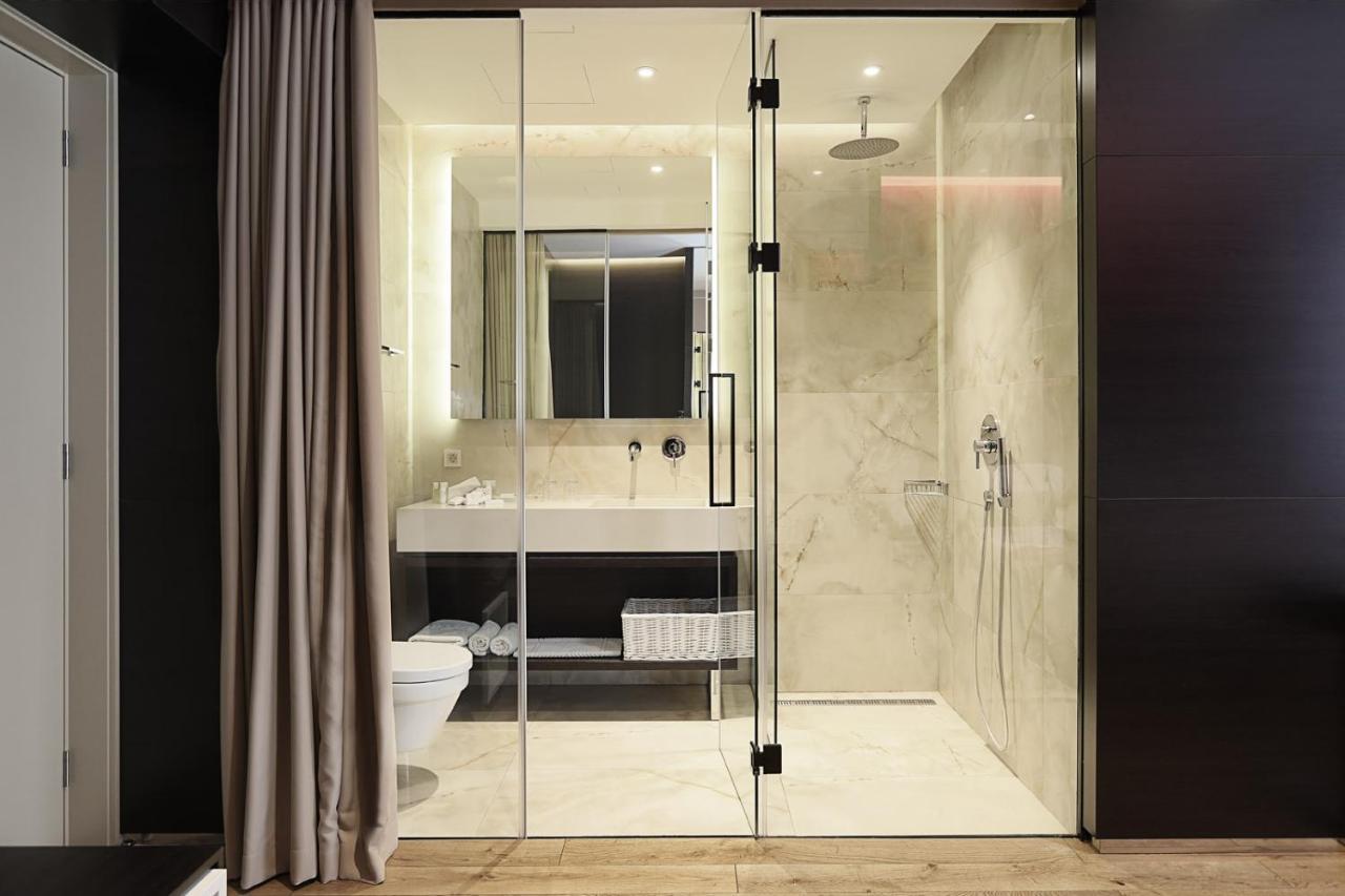 Maccani Black Luxury Suites Belgrado Buitenkant foto