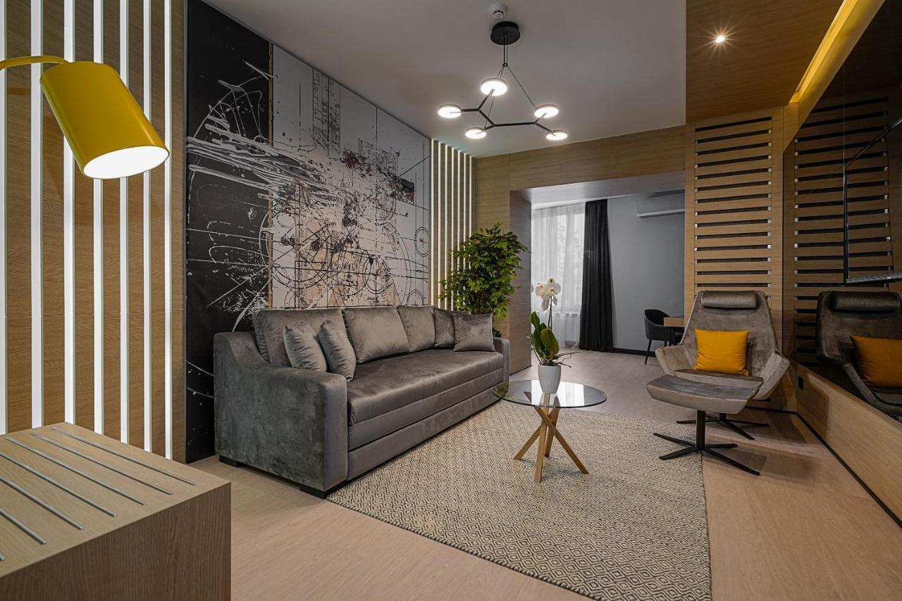Maccani Black Luxury Suites Belgrado Buitenkant foto
